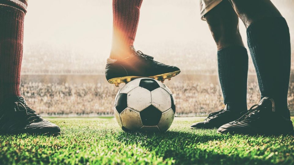 Futbolda transfere 10 yılda 48,5 milyar dolar harcandı