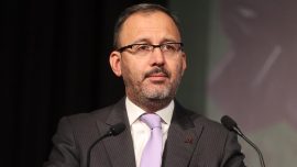 Bakan Kasapoğlu'ndan Pekin 2022 bileti alan milli sporculara tebrik