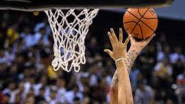 Pistons, Mavericks'i uzatmada yendi