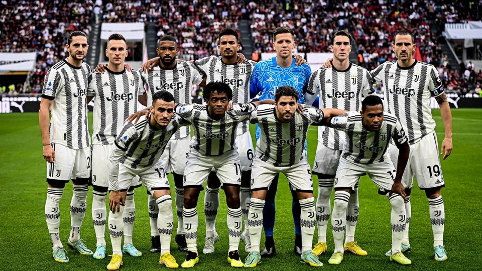Juventus’a 10 puan silme cezası